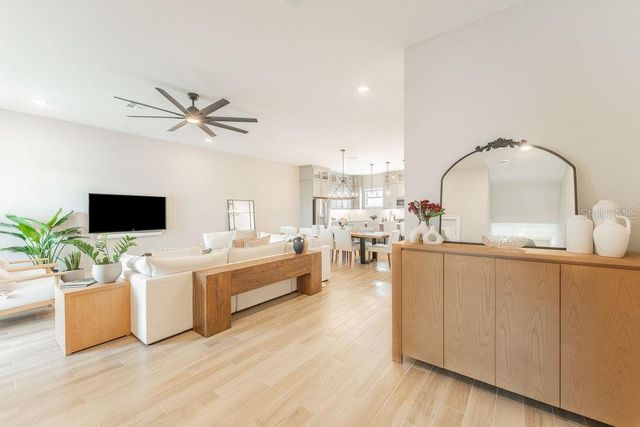 5351 BRIDGE STREET 62, Tampa, FL 33611