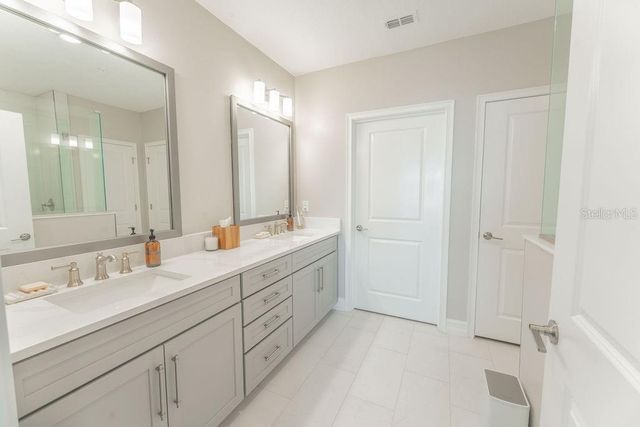 5351 BRIDGE STREET 62, Tampa, FL 33611