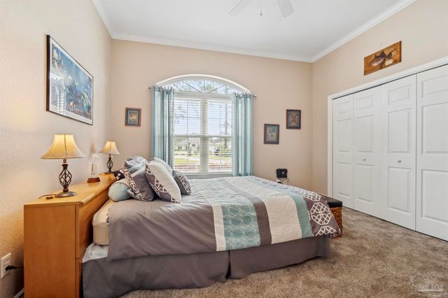 1555 Ocean Breeze Ln, Gulf Breeze, FL 32563