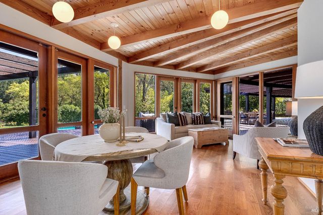 1626 Whitehall Ln, St. Helena, CA 94574