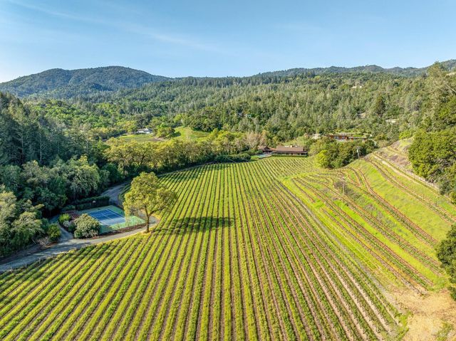 1626 Whitehall Ln, St. Helena, CA 94574