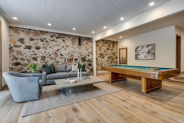 1626 Whitehall Ln, St. Helena, CA 94574