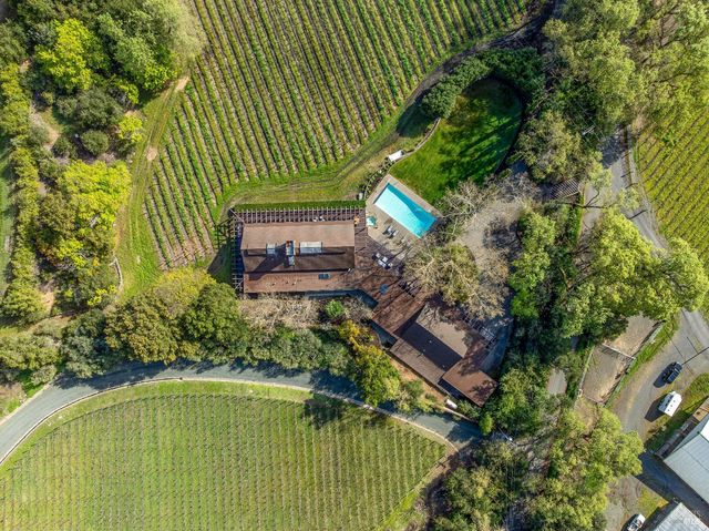 1626 Whitehall Ln, St. Helena, CA 94574