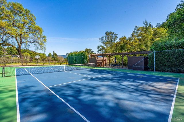 1626 Whitehall Ln, St. Helena, CA 94574