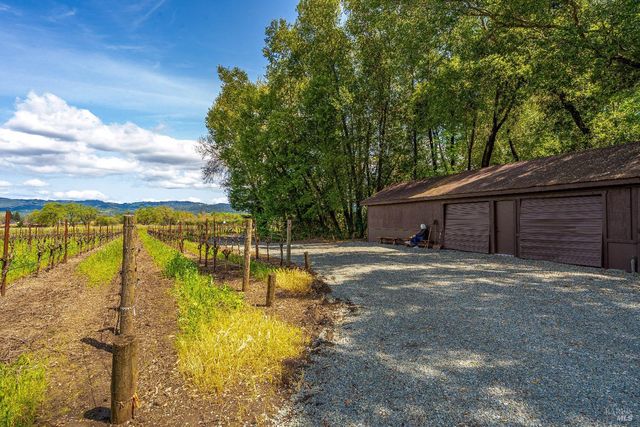 1626 Whitehall Ln, St. Helena, CA 94574