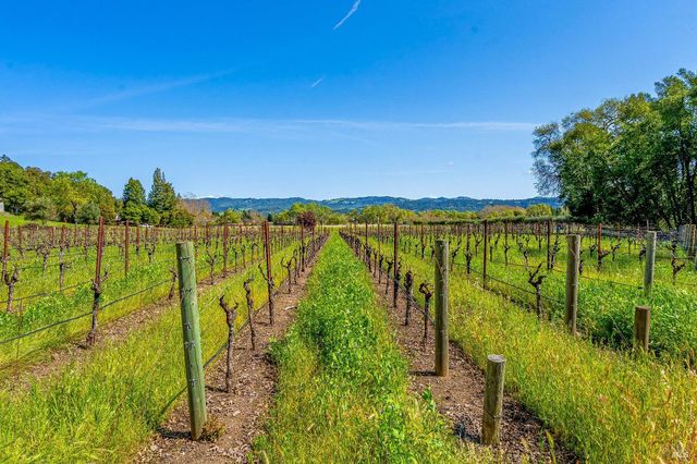 1626 Whitehall Ln, St. Helena, CA 94574