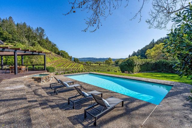 1626 Whitehall Ln, St. Helena, CA 94574
