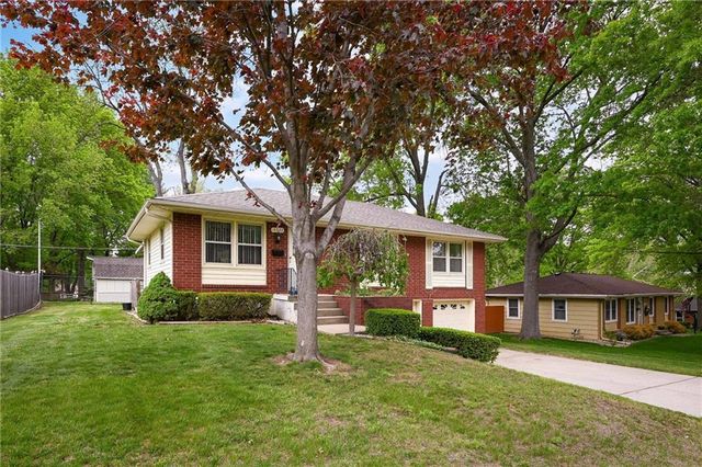 14622 E 36th Street S, Independence, MO 64055