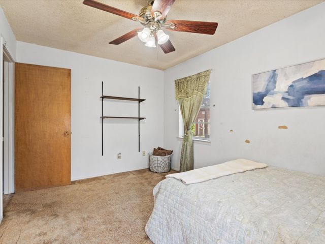 6500 Chapel Lane, Lake Worth, TX 76135