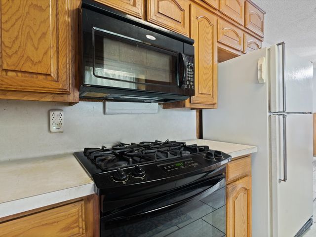 6500 Chapel Lane, Lake Worth, TX 76135