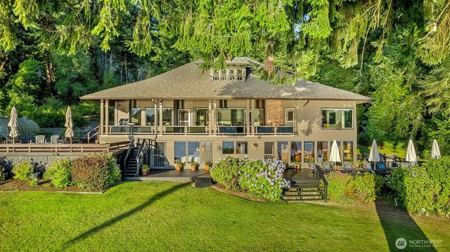 5222 Mahncke Road SW, Longbranch, WA 98351