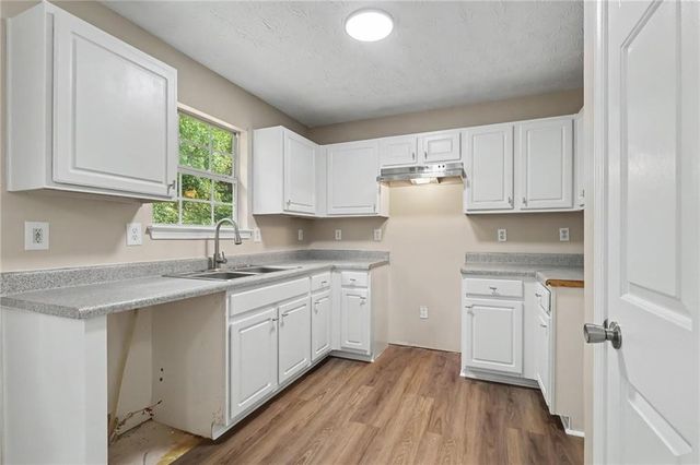 3220 Diamond Bluff, Union City, GA 30291