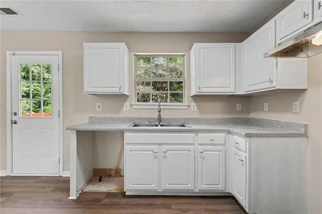 3220 Diamond Bluff, Union City, GA 30291