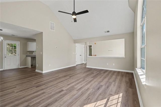 3220 Diamond Bluff, Union City, GA 30291