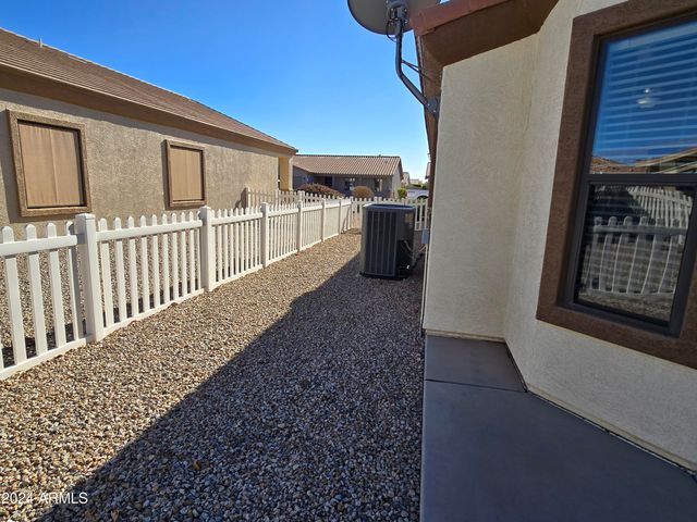 2101 S MERIDIAN Road 274, Apache Junction, AZ 85120