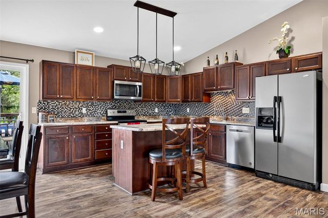 15 Fredde Court, Wentzville, MO 63385