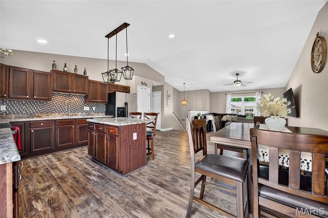 15 Fredde Court, Wentzville, MO 63385