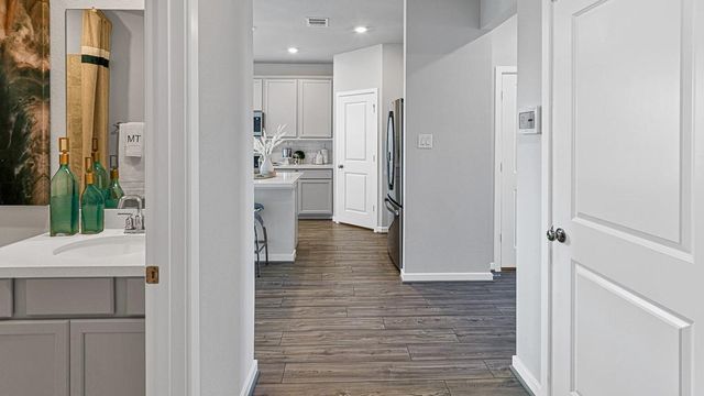 1202 Buffalo Run, Tomball, TX 77375