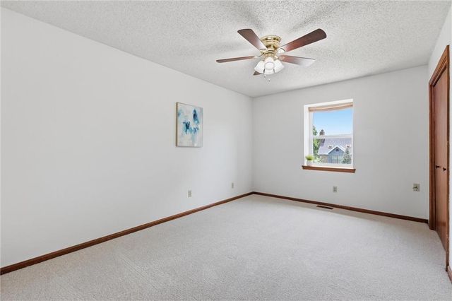 8410 New Jersey Avenue, Kansas City, KS 66112