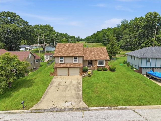 8410 New Jersey Avenue, Kansas City, KS 66112