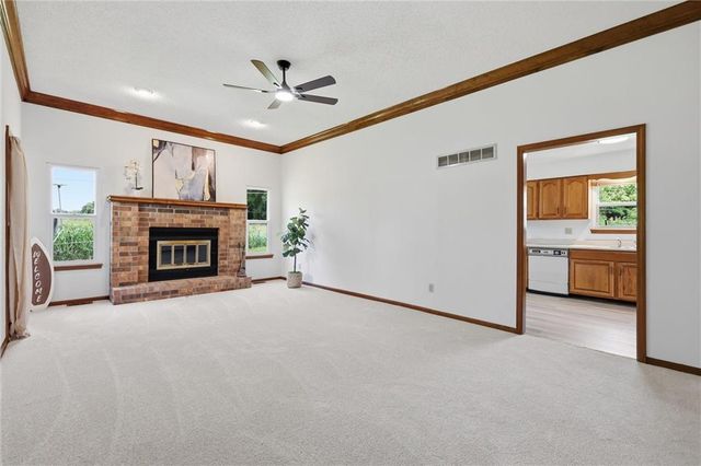 8410 New Jersey Avenue, Kansas City, KS 66112