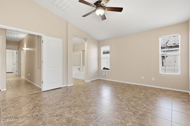 779 E MULE TRAIN Trail, San Tan Valley, AZ 85143