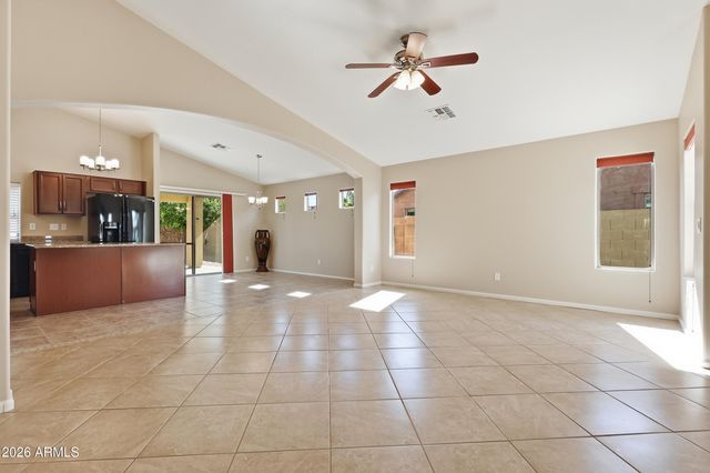 779 E MULE TRAIN Trail, San Tan Valley, AZ 85143