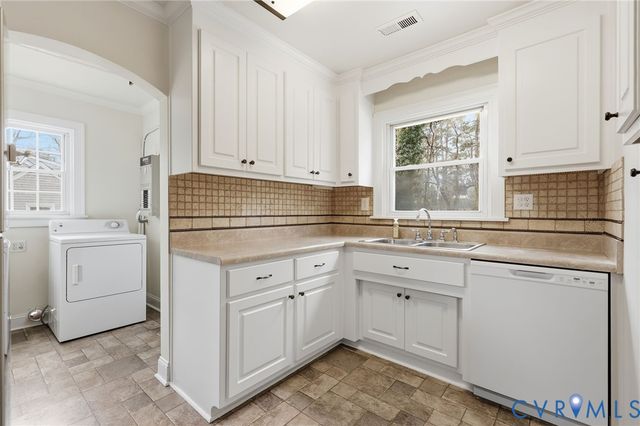 1756 Arch, Petersburg, VA 23805