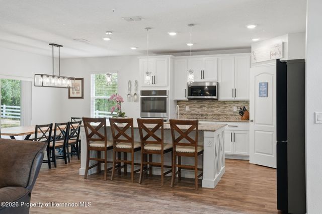 9025 Mazette Road, Weeki Wachee, FL 34613