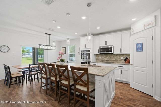 9025 Mazette Road, Weeki Wachee, FL 34613