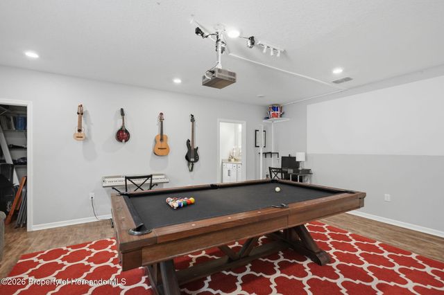 9025 Mazette Road, Weeki Wachee, FL 34613