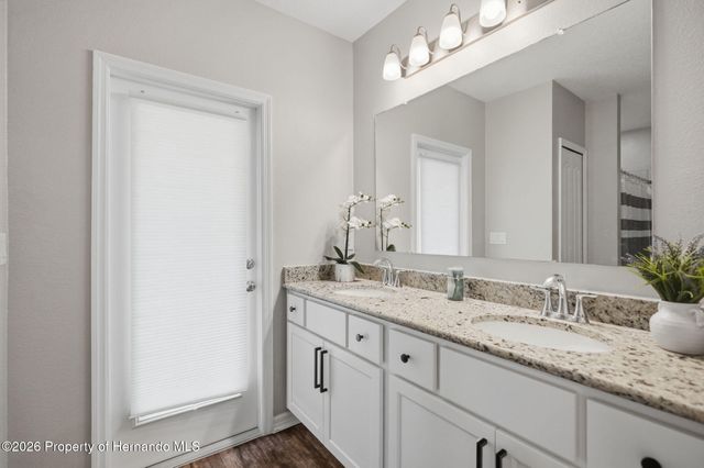 9025 Mazette Road, Weeki Wachee, FL 34613