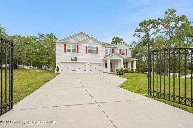 9025 Mazette Road, Weeki Wachee, FL 34613