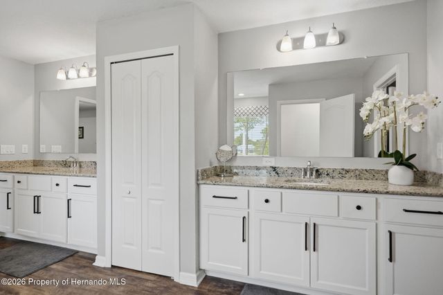 9025 Mazette Road, Weeki Wachee, FL 34613