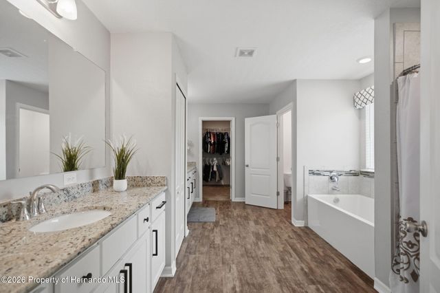 9025 Mazette Road, Weeki Wachee, FL 34613