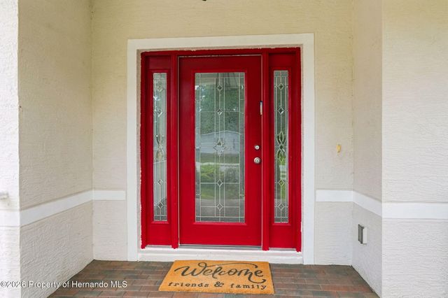 9025 Mazette Road, Weeki Wachee, FL 34613