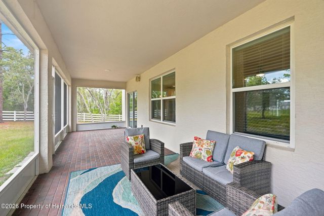 9025 Mazette Road, Weeki Wachee, FL 34613