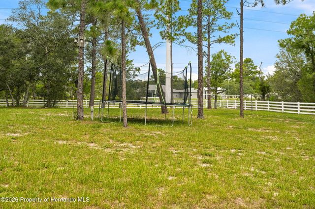 9025 Mazette Road, Weeki Wachee, FL 34613