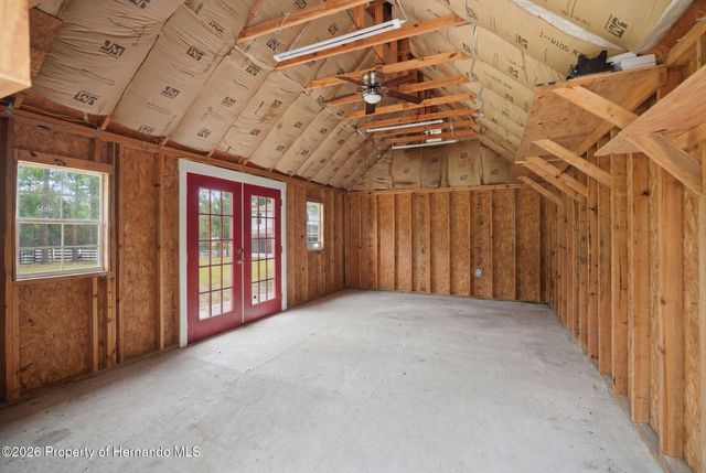 9025 Mazette Road, Weeki Wachee, FL 34613
