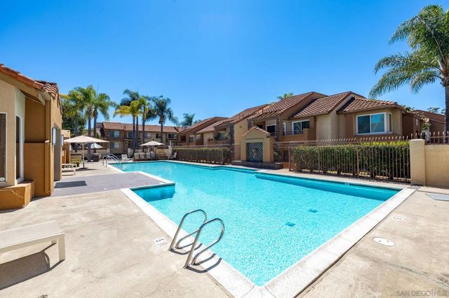 15273 Maturin 32, San Diego, CA 92127