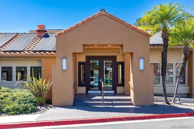 15273 Maturin 32, San Diego, CA 92127