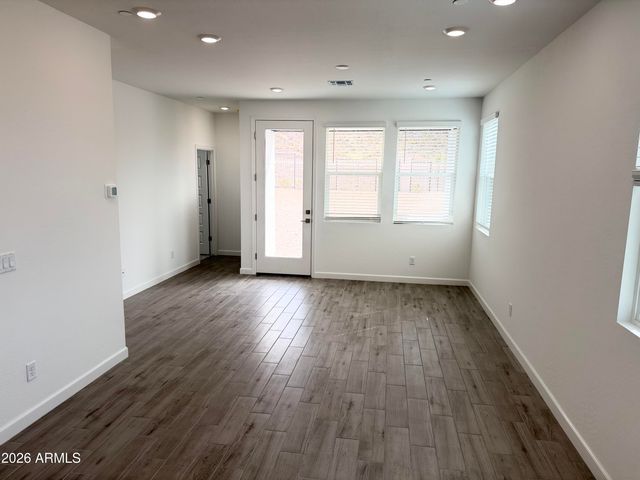 32585 N SMOKE VIEW Trail, Peoria, AZ 85383