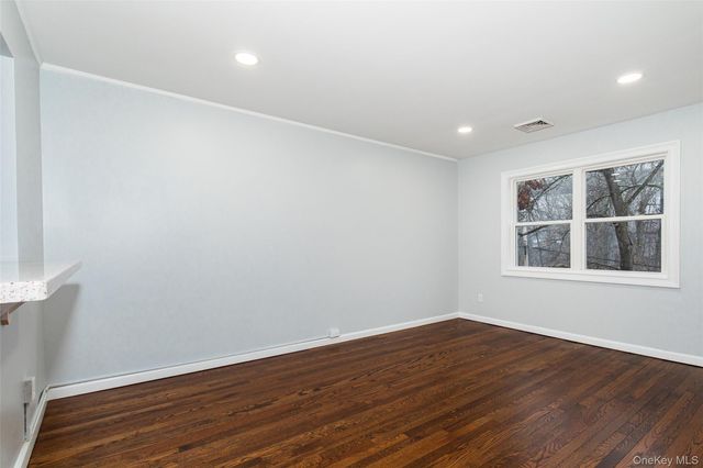 1 Bain Avenue, Poughkeepsie, NY 12601