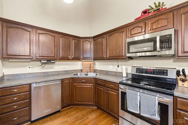 151 Bellwood Dr, Lynchburg, VA 24501