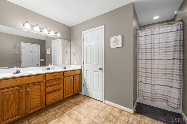 151 Bellwood Dr, Lynchburg, VA 24501