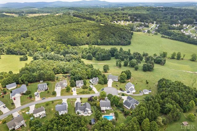 151 Bellwood Dr, Lynchburg, VA 24501