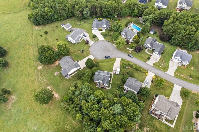 151 Bellwood Dr, Lynchburg, VA 24501