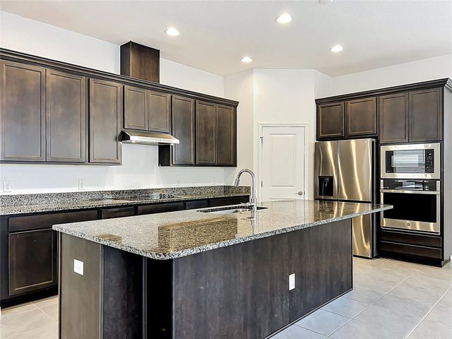 16007 MICELLI DRIVE, Winter Garden, FL 34787
