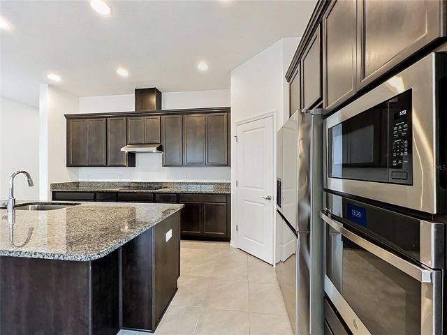 16007 MICELLI DRIVE, Winter Garden, FL 34787
