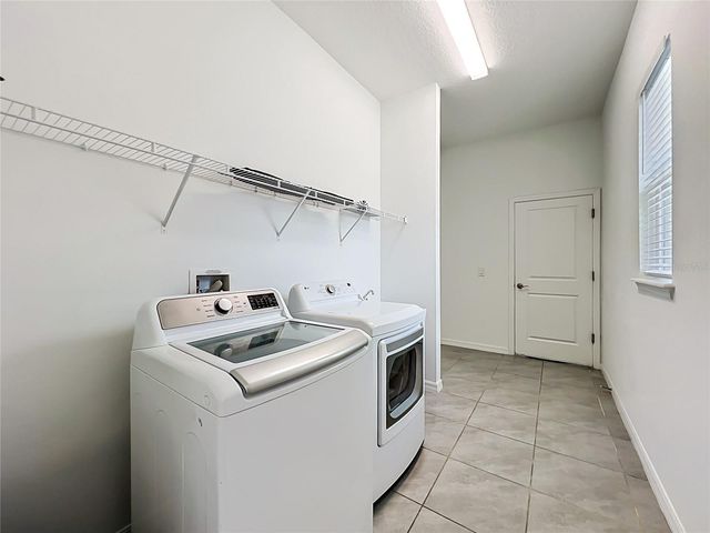 16007 MICELLI DRIVE, Winter Garden, FL 34787
